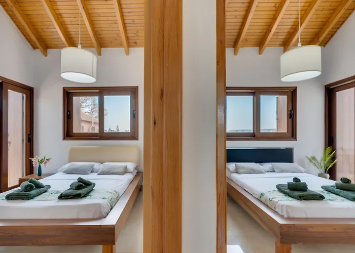 Amelia Wpool -500mfrombeach Casa de Férias Voroklini