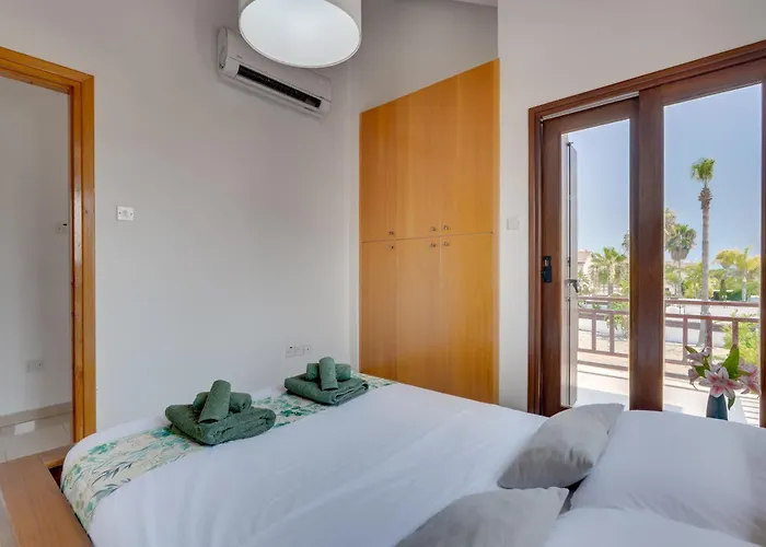 Amelia Wpool -500mfrombeach Casa de Férias *